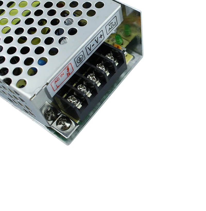 Светодиодный трансформатор высокой емкости 12 V 2A 24 W импульсный источник питания