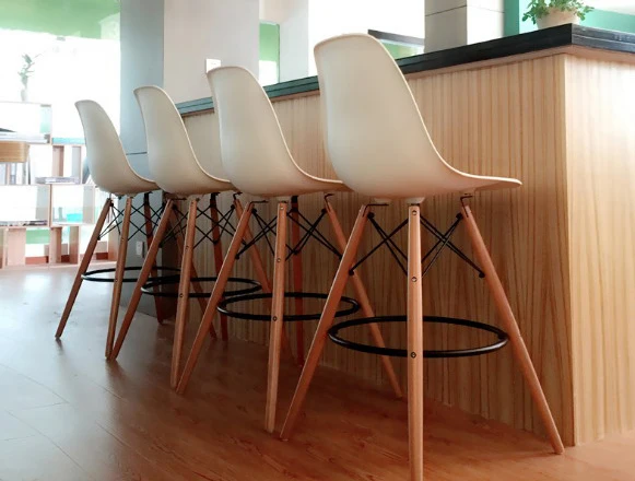 Стул пластиковый высокий 69 см модный барный стул деревянный табурет в стиле лофт