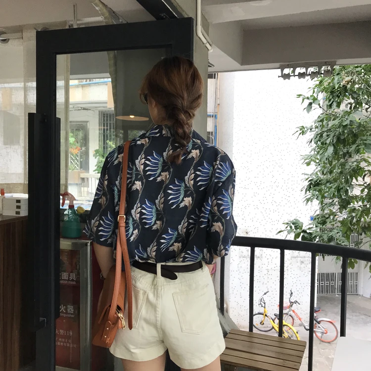 Женские Модные корейский с коротким рукавом рубашка Harajuku с принтом; женские пляжные Солнцезащитная блузка Повседневное хлопковые топы kz016