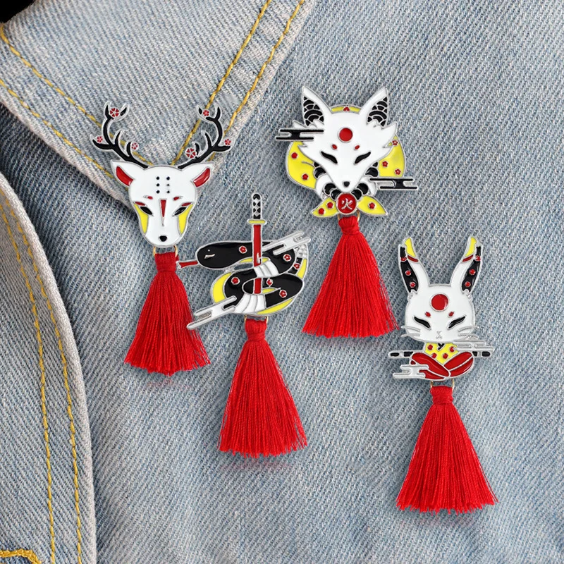 Fashion Chinese Style Harajuku God Beast Fox Rabbit Deer Snake Brooches Chinese Style Red Tassel Women Lapel Enamel Pin Jewelry