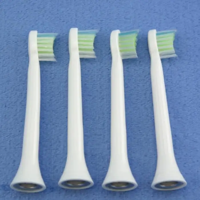Насадки для зубной щетки PHILIPS Sonicare HX6511 HX9362 HX6013 HX6063 HX3110 HX3212 HX6231 HX6631 HX6711 HX6721 HX6730 4 шт. |