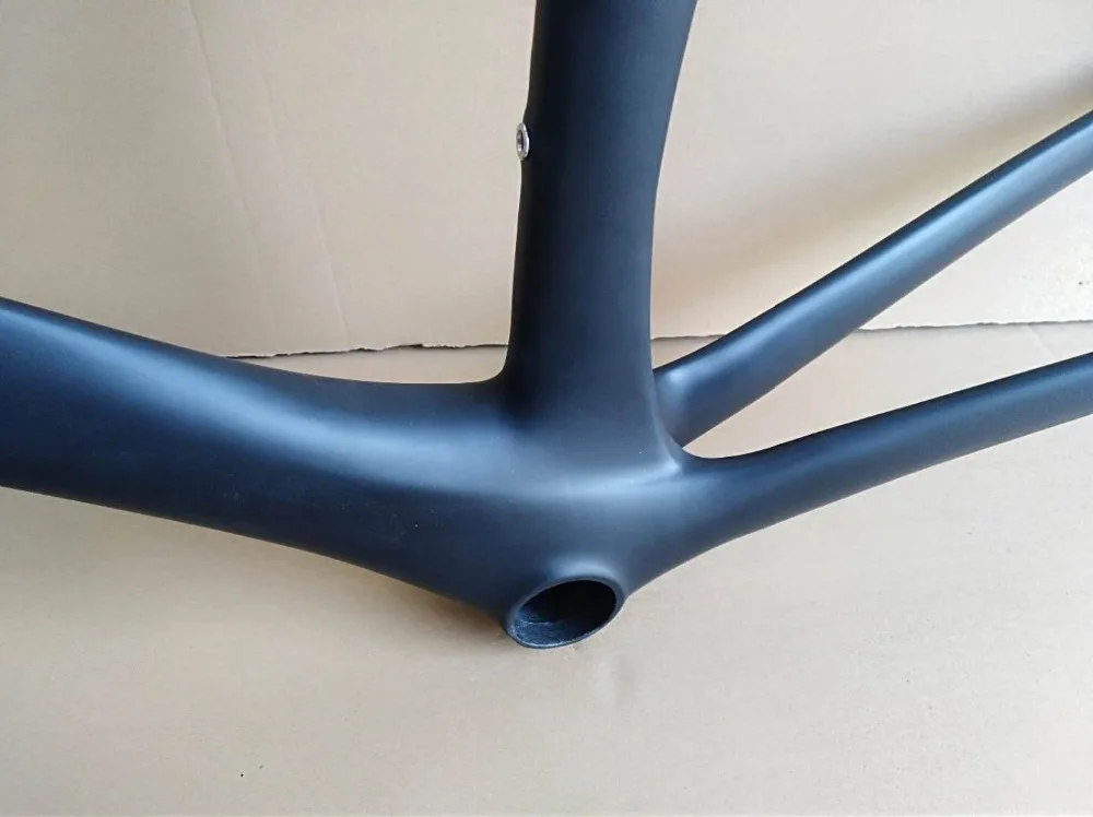 2019 Новая дорожная рама из углеродного волокна фиксированная шестерня