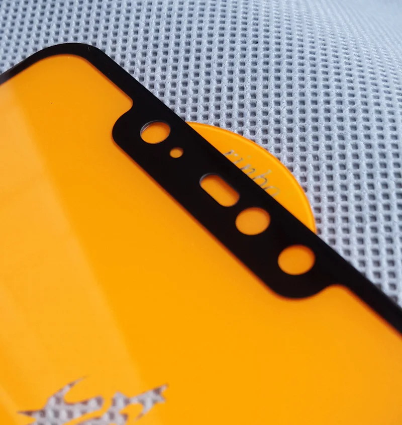 Полноэкранное закаленное стекло для панели Xiaomi Redmi Note 6 Pro 2.5D закругленное с