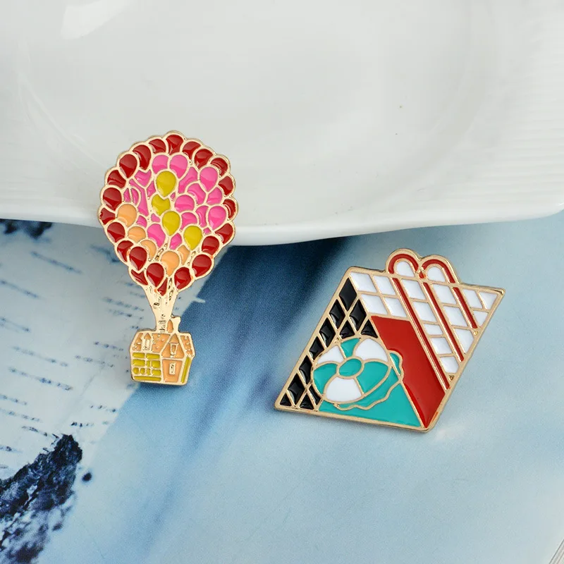 Эмаль pin воздушный шар дом тент для плавательного бассейна Рюкзак Мультфильм