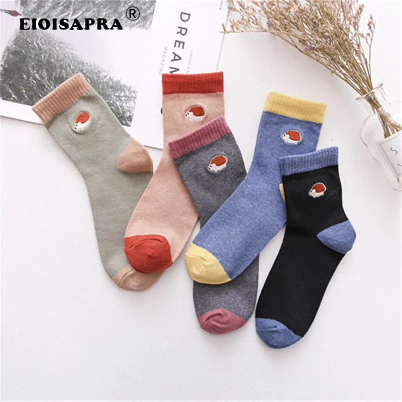 [EIOISAPRA] Смешные носки Харадзюку мультяшная вышивка с рисунком ежа милые Новые