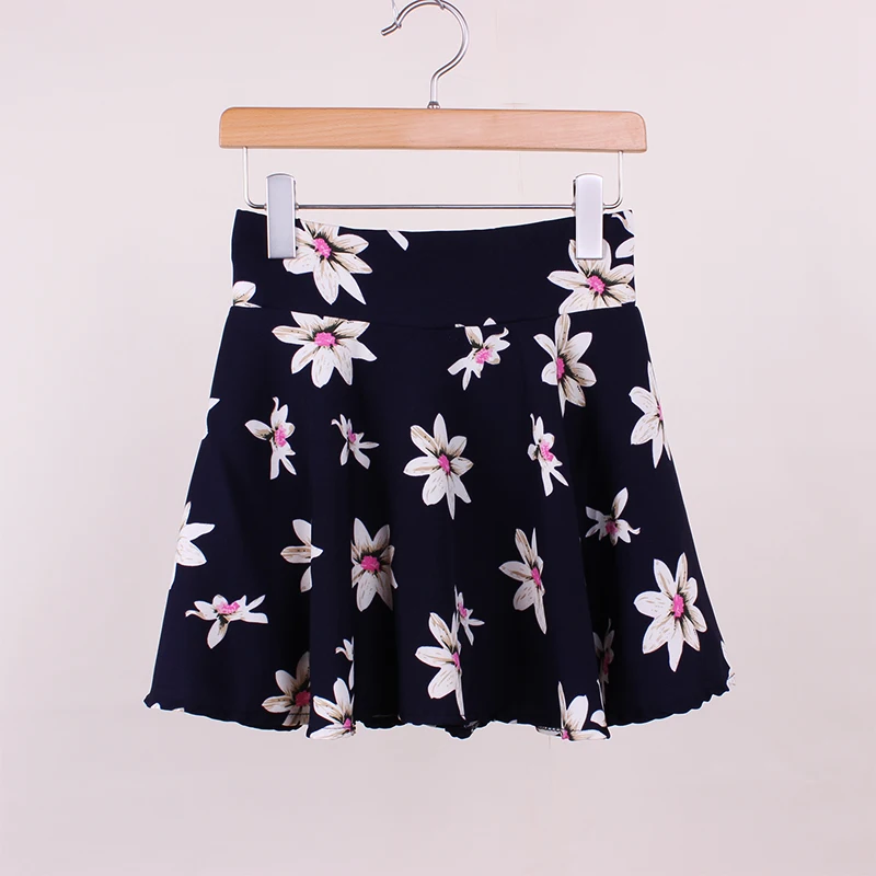 Оптовая продажа Модные женские плиссированные мини юбки с цветочным узором
