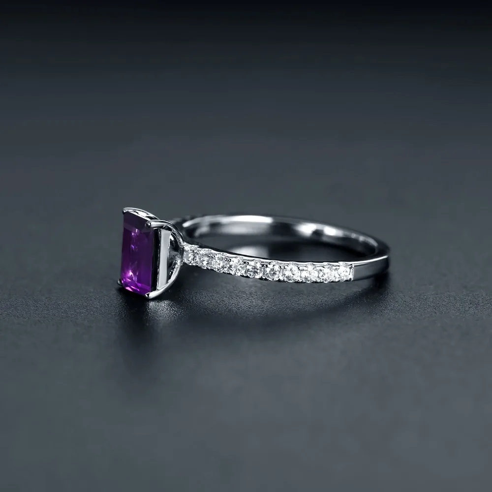 Женское кольцо с изумрудами натуральный аметистовый драгоченный камень