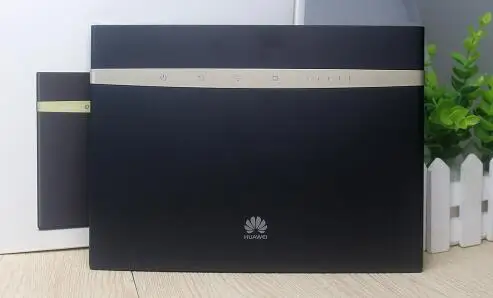Промышленный маршрутизатор HUAWEI B525 4G LTE CPE wi fi со слотом для SIM карты с поддержкой