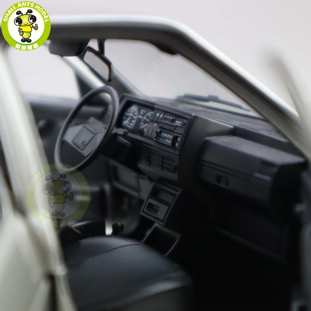 1/18 JETTA GT литая под давлением Модель автомобиля игрушки для детей мальчик девочка Коллекция подарков на день рождения серый