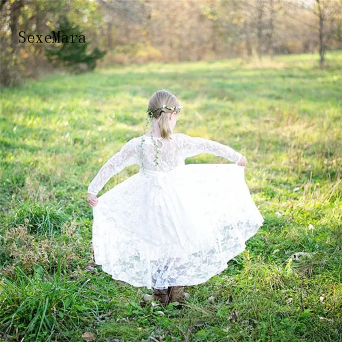 Белое мягкое кружевное цельнокроеное платье принцессы Прозрачное с длинными