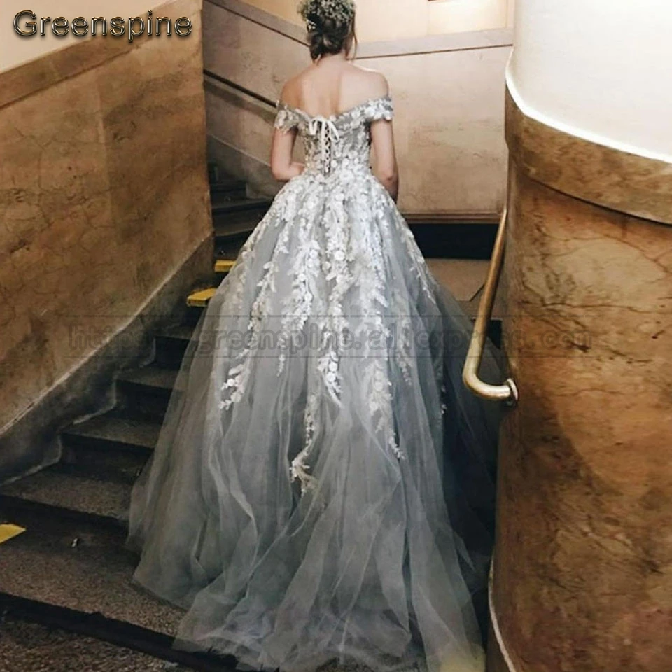 Женское вечернее платье с открытыми плечами Abendkleid серое длинное винтажное