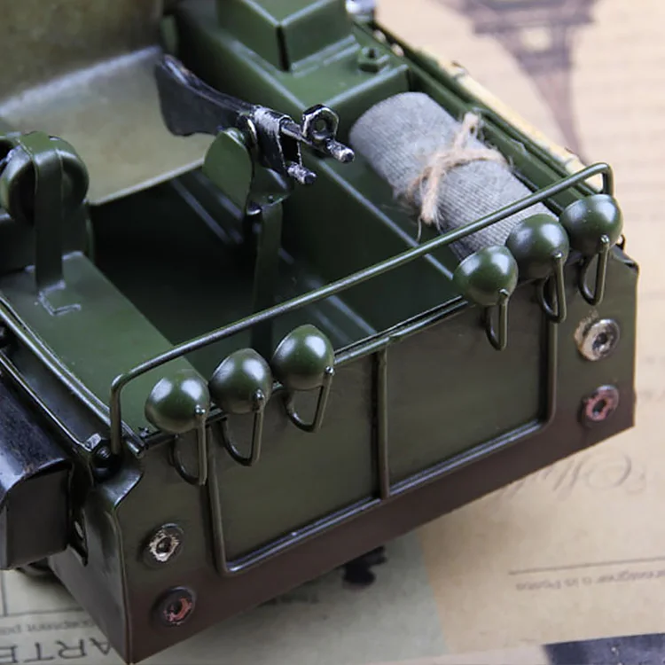 Бесплатная доставка модель военного автомобиля Второй мировой войны Виллис