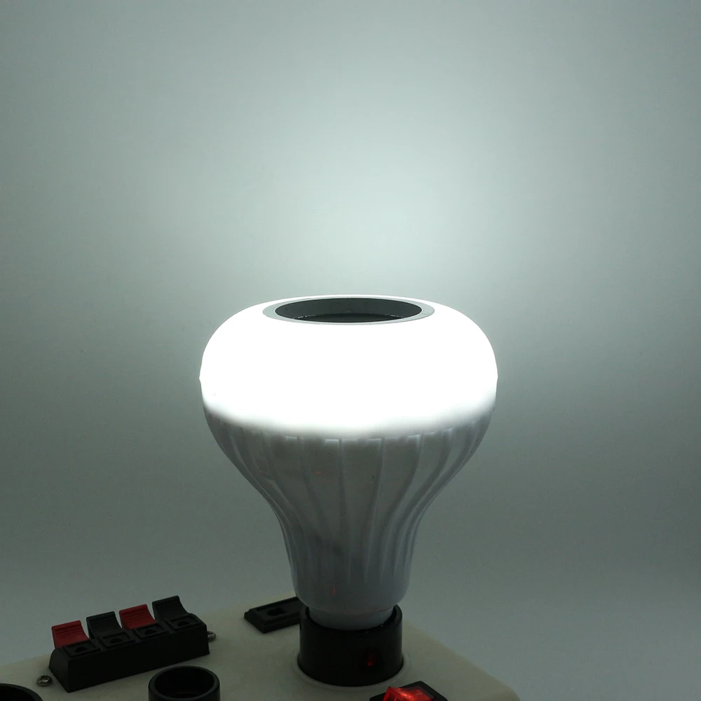 E27 7 Вт Светодиодная лампа RGB свет беспроводной Bluetooth аудио динамик музыка игра