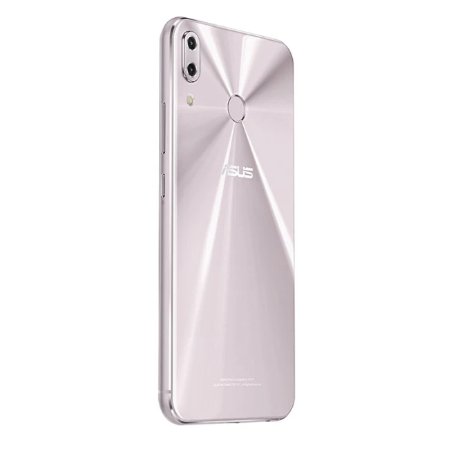 ASUS ZENFONE 5 ZE620KL 4 Гб оперативная память 64 Встроенная Snapdragon 636 1 8 ГГц Octa Core 6 2 "экран