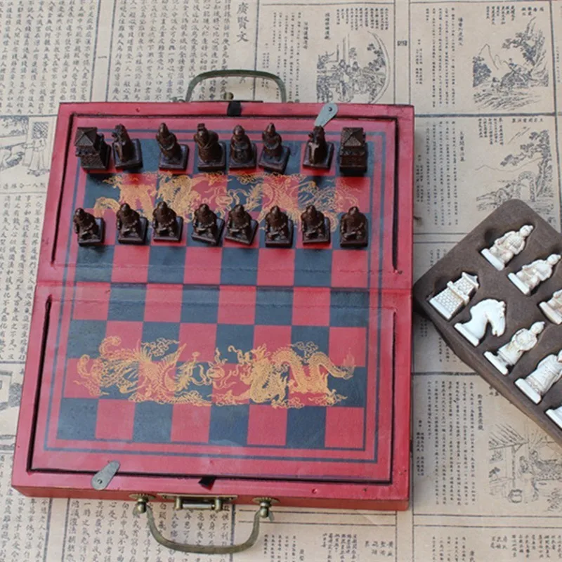 Yernea Antique Chess Terracotta Warriors Three-dimensional Pieces Wooden Folding Chessboard Small Christmas Gifts | Спорт и