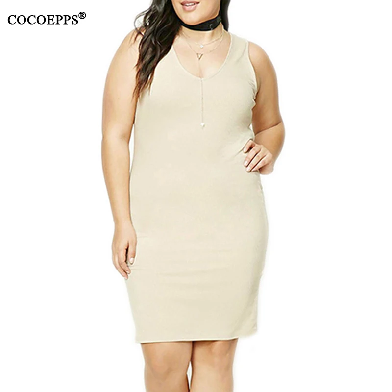 Женское платье без рукавов повседневное облегающее черное футляр большого