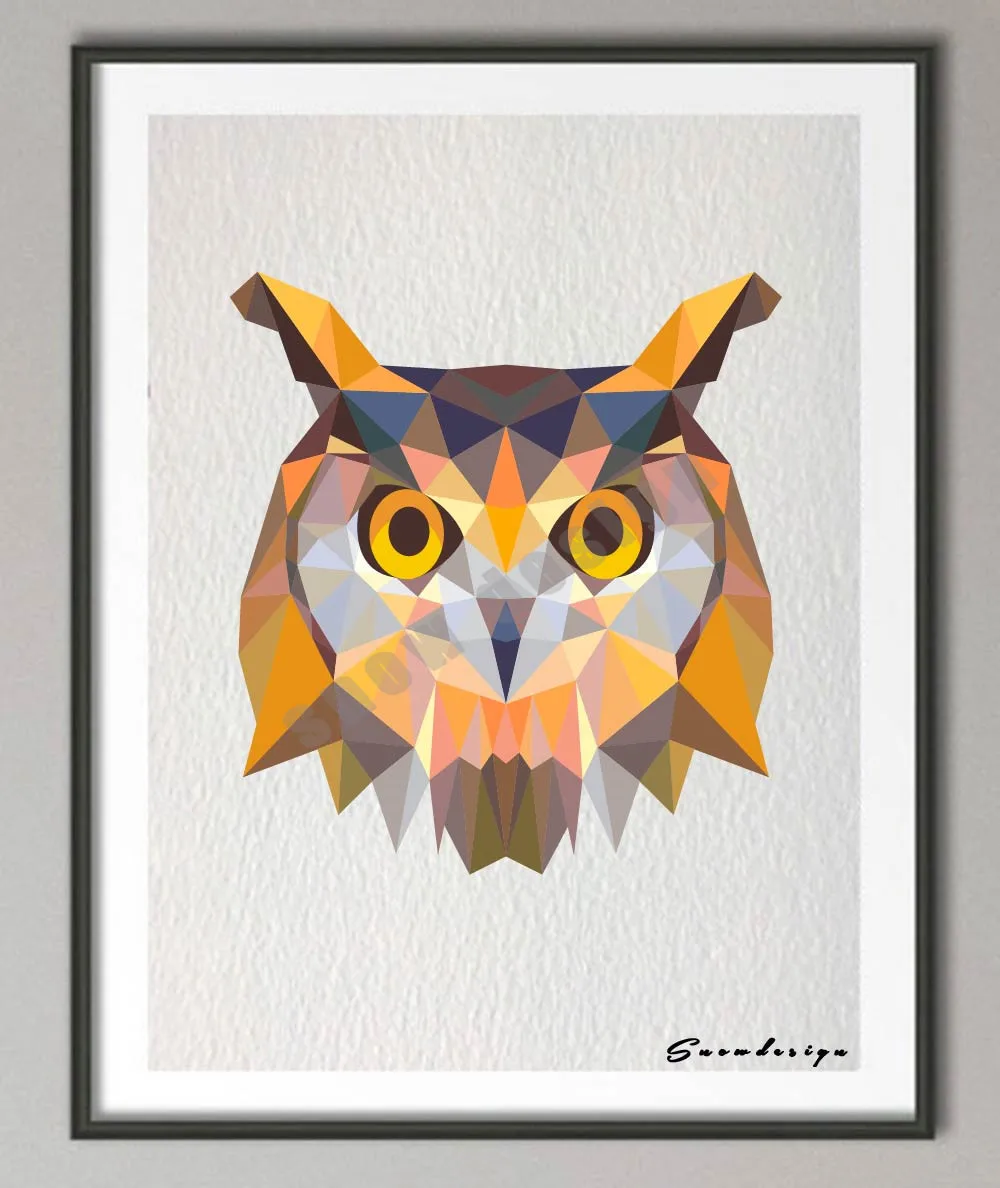 Поли геометрическая живопись с низким геометрическим рисунком коралловая сова