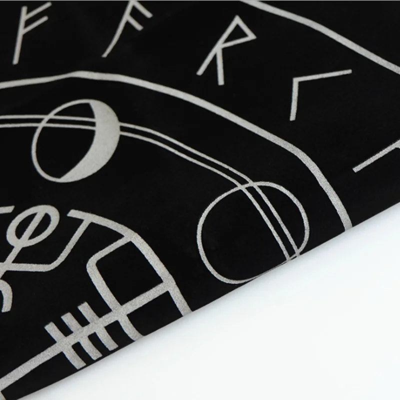 Таро специальный скатерть черная фланелевая гадание 49*49 см трансграничной