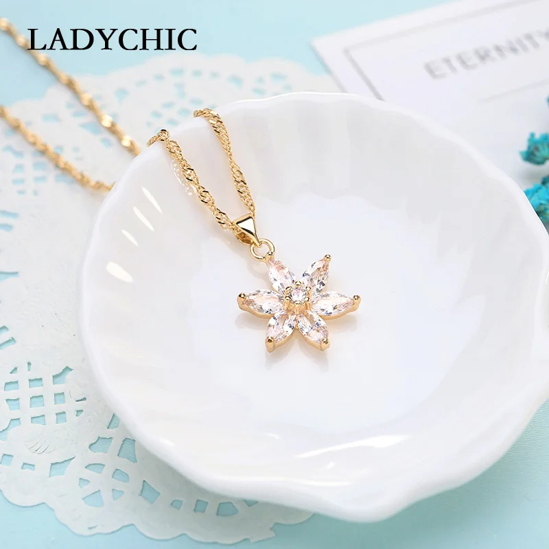 Женское ожерелье с подвеской LADYCHIC прозрачным циркониевым цветком и цепочкой из