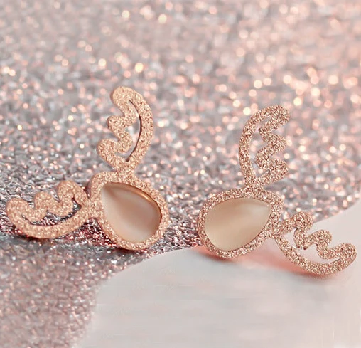 100% Высокое качество модные серьги в виде лисьей морды цвета розового золота