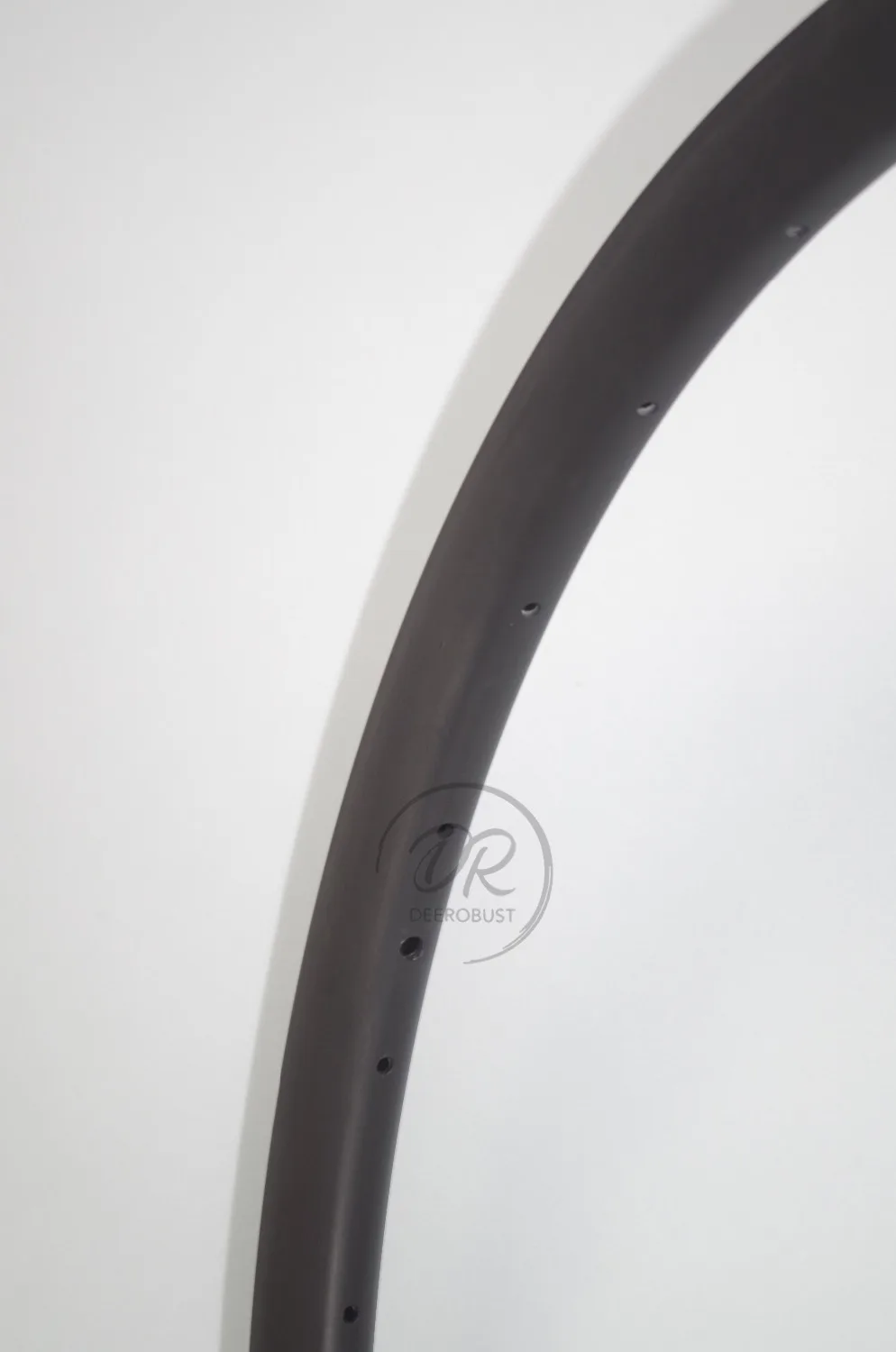 Карбоновый обод MTB XC 315 г 29er 30 мм глубина 25 внутренняя ширина бескамерный UD матовый