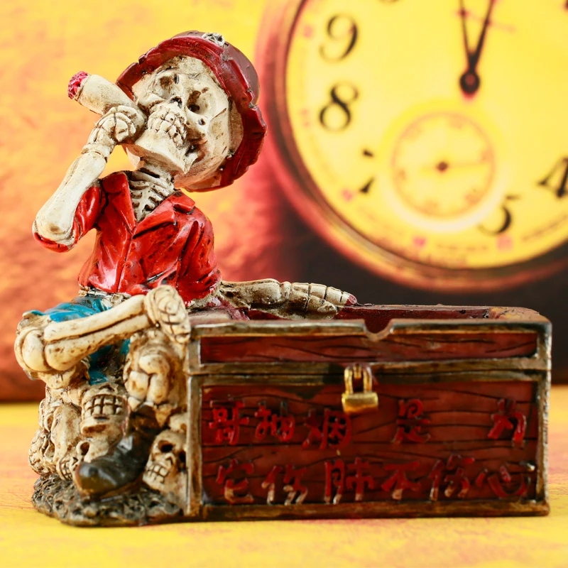 

Resin Ashtrays with cover Cool creative man human skull ashtray husband Boy gift present hot wholesale FG432-4