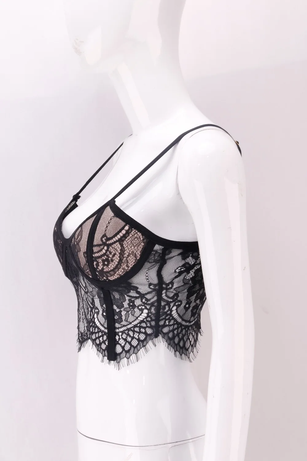 

Lyer 2019 New High quality Sexy lace top with deep V slim straps