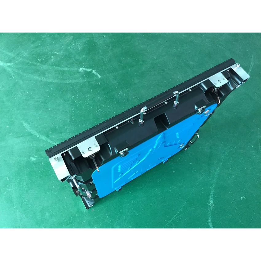 Светодиодный наружный дисплей 640x640 мм литой алюминиевый корпус P10 SMD реклама