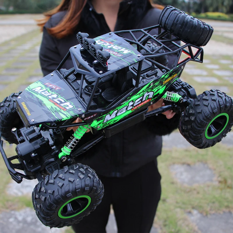 Новинка 1 шт. RC Cars 1/12 2 4G Rock Crawl 4x4 вождение автомобиля двойной двигатель