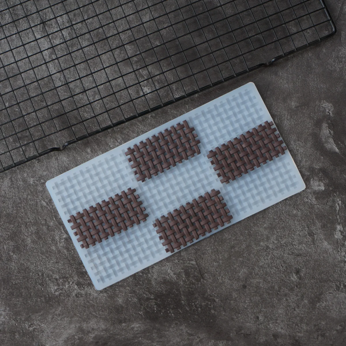 

Basket Weave Shape Chocolate Stencil Cake Decorating Silicone Mold Transfer Sheet Baking Stencil Chablon