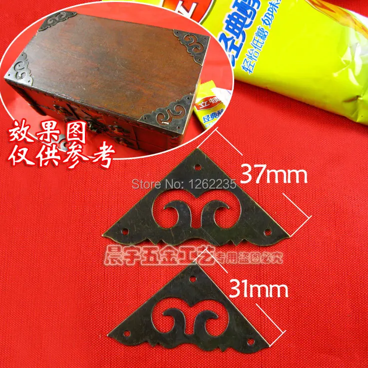 

37 * 37mm Antique Straight Jewelry box purses angle iron Wooden protection angle Wholesale