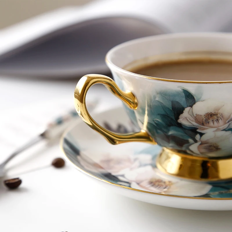 

200cc Pastoral Style Ceramic Bone china Coffee Cup with Saucer Spoon Kit Hand Painted Cuckoo Bird Flower Pattern Milk Mug Gifts