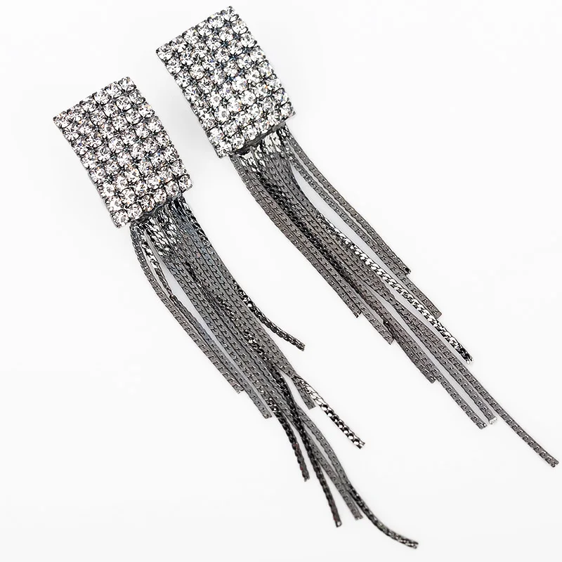 YFJEWE дизайн полные стразы кисточки квадратные серьги для женщин Вольфрамовая