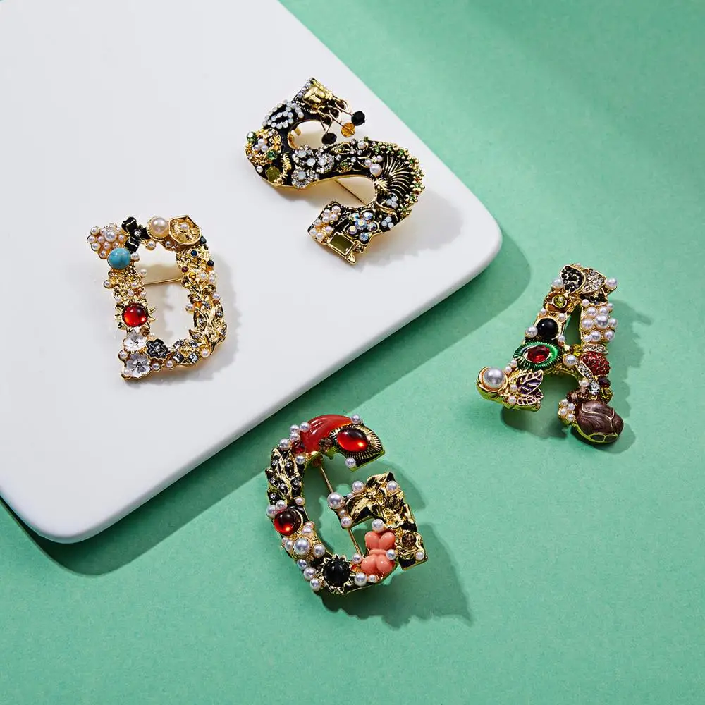 Винтажные драгоценными камнями и жемчугом стразы брошь в форме буквы шпильки Inital