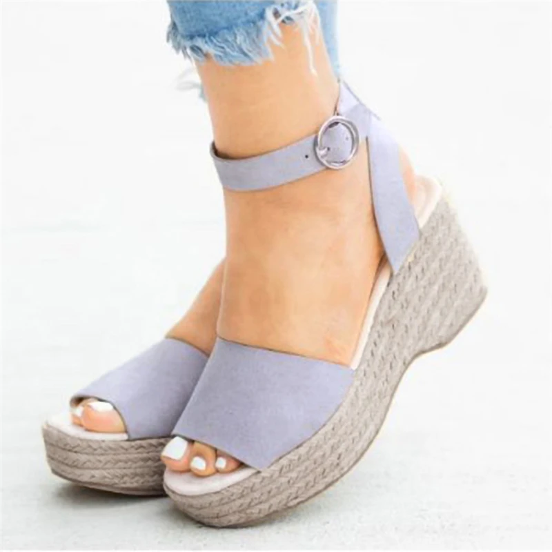 Женские сандалии на танкетке однотонные в римском стиле большие размеры X3 | Обувь