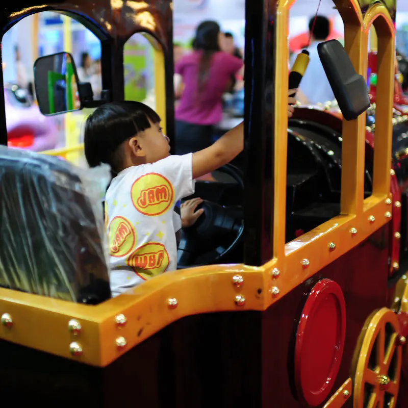 Новейший дизайн стекловолокно без трека оборудование для парка развлечений