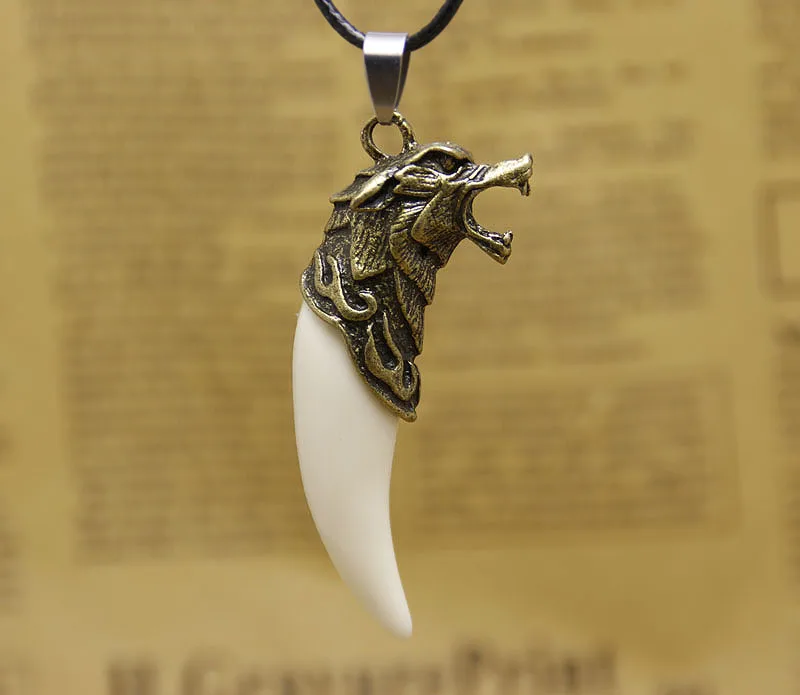 Cool Bronze Wolf Teeth Design Lovely gifts Necklace trendy jewelry For Couples Animal Head Pendant necklace drop shipping | Украшения и