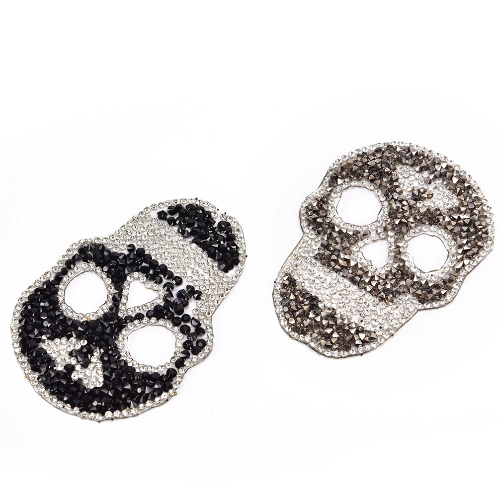 1 шт. забавная вышитая нашивка Стразы с черепом Приклеивание утюгом Аппликация