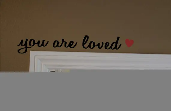 Наклейка на дверь с надписью You are Love наклейка стену искусство декора стен из
