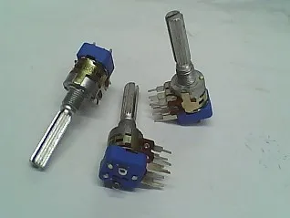 Оригинальный новый 100% типа RK12 двойной потенциометр с выключателем B50K длина вала