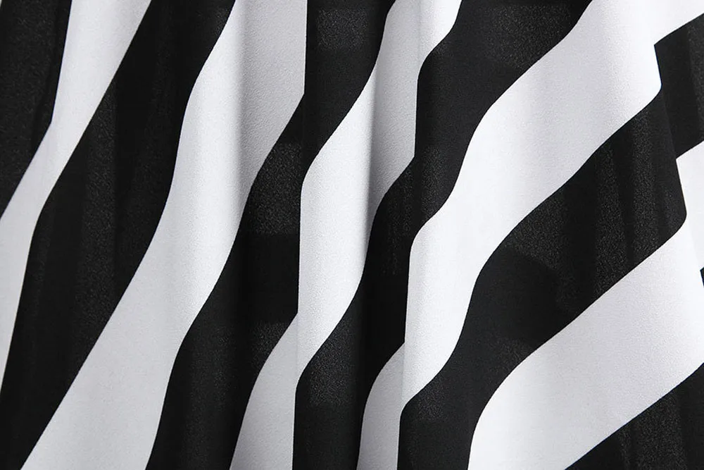 Женское летнее платье без рукавов в полоску длинное вечернее большого размера