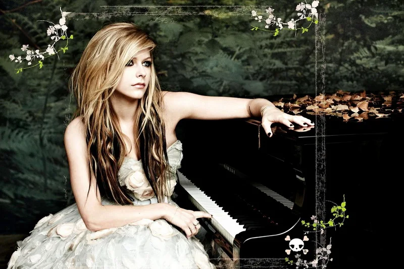 Аврил Лавин панк музыка певица искусство красота свадебное платье блонд