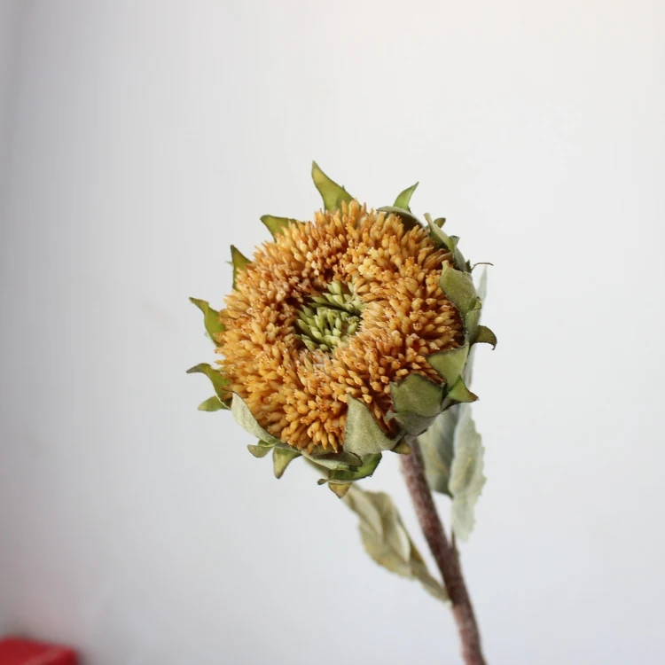 Цвет: желтый fleurs artificielles искусственные цветы для декора Скандинавском стиле Европейский высокого класса Искусственные цветы 3 листья маленький Подсолнух солнце мелкие детали экспорт качество 3 цвета украшения - Цвет: Цвет: желтый