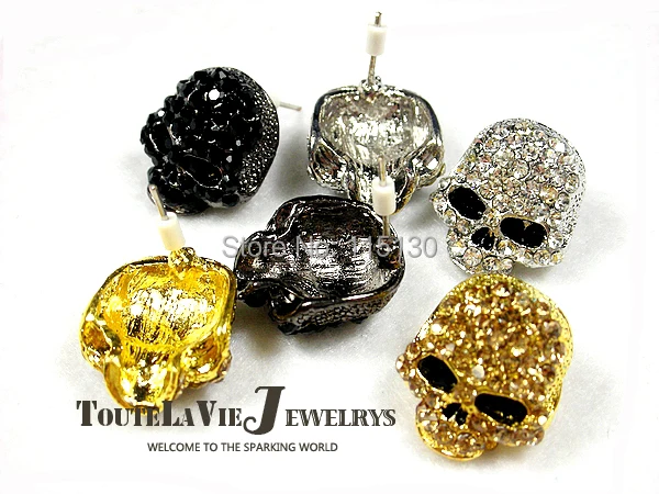 Женские серьги гвоздики с черепами FishSheep камнями золотого цвета в стиле панк