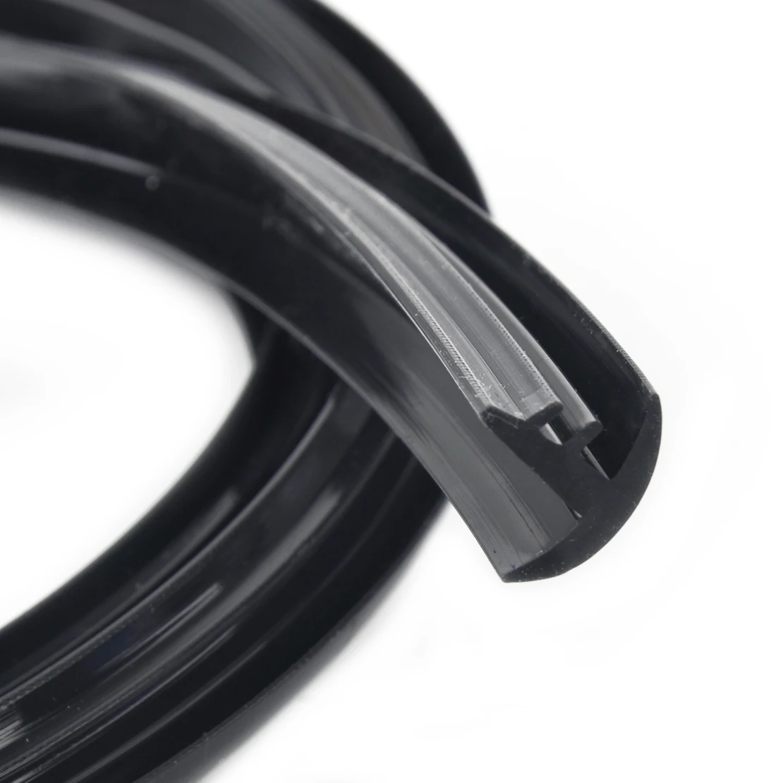 

beler 1.6M Soundproof Dustproof T-shape Car Dashboard Windshield Sealing Strip Trim Anti-dust Auto for VW Audi Ford Chevrolet