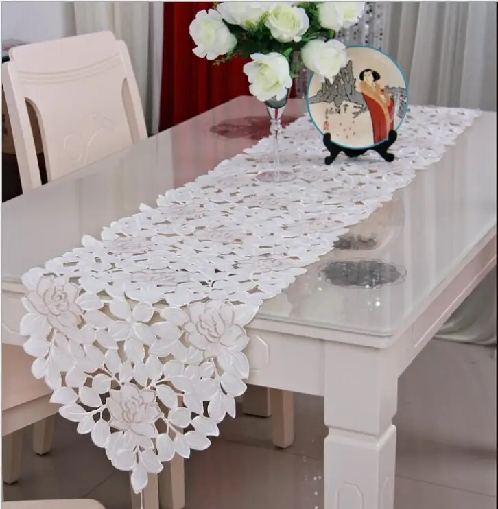 

2022 Table Runner 40*150cm To 40*246cm Runners Hollow Modern Table Runners Embroidered Table Runner Decoration On The Table