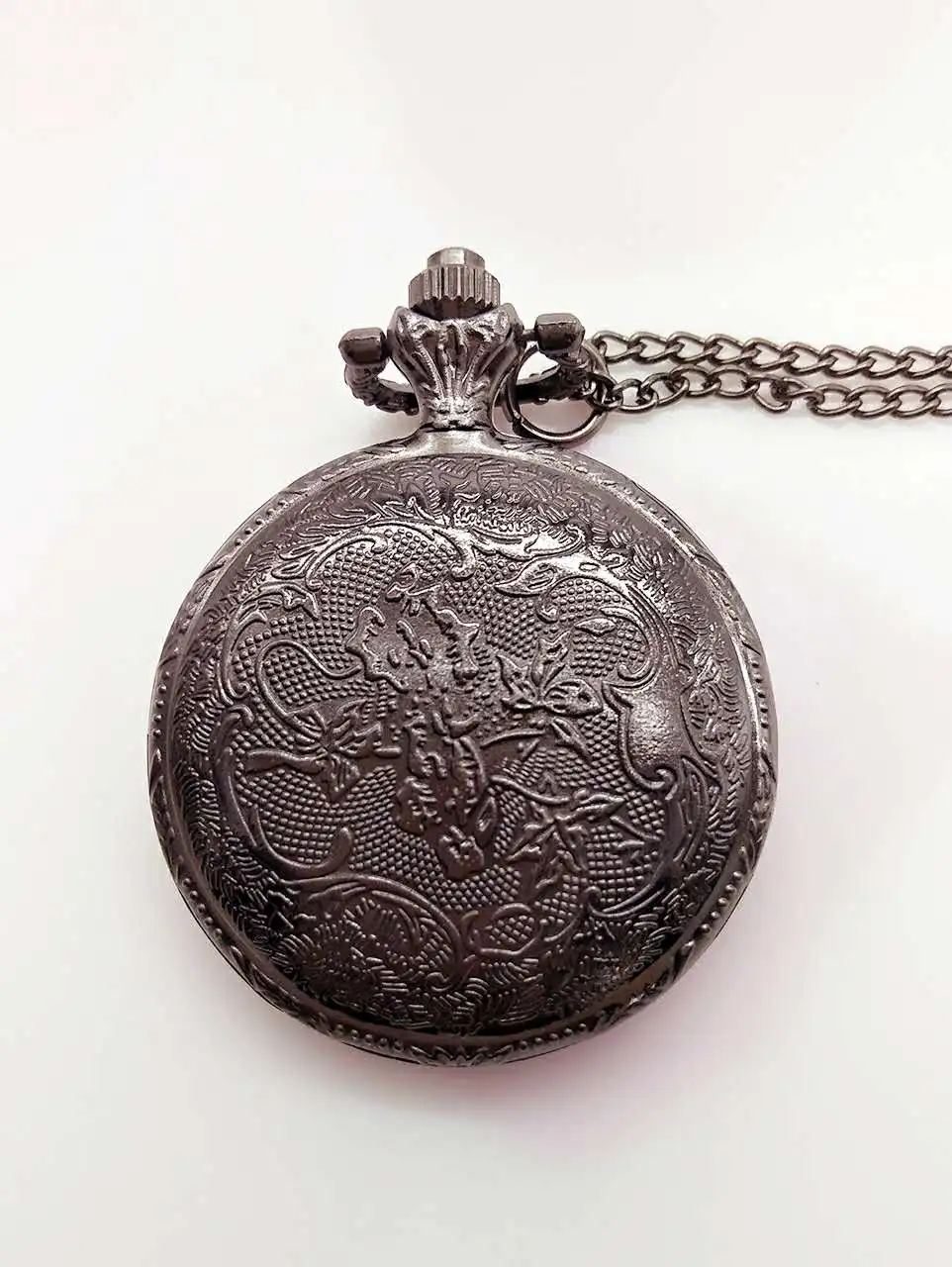 

New Black antique Roman numerals Hollow quartz woman and men steampunk Necklace pocket watches P53