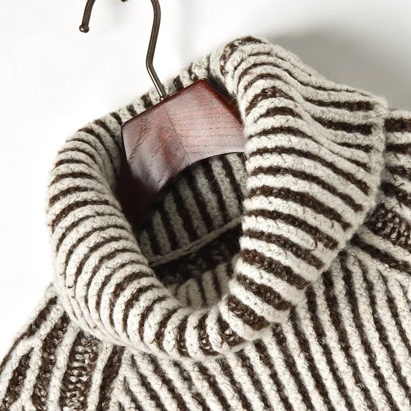 Women's winter High collar warm Pullover coarse lines female new big yards Thick Turtleneck Mohair Sweater coat C-225 | Женская