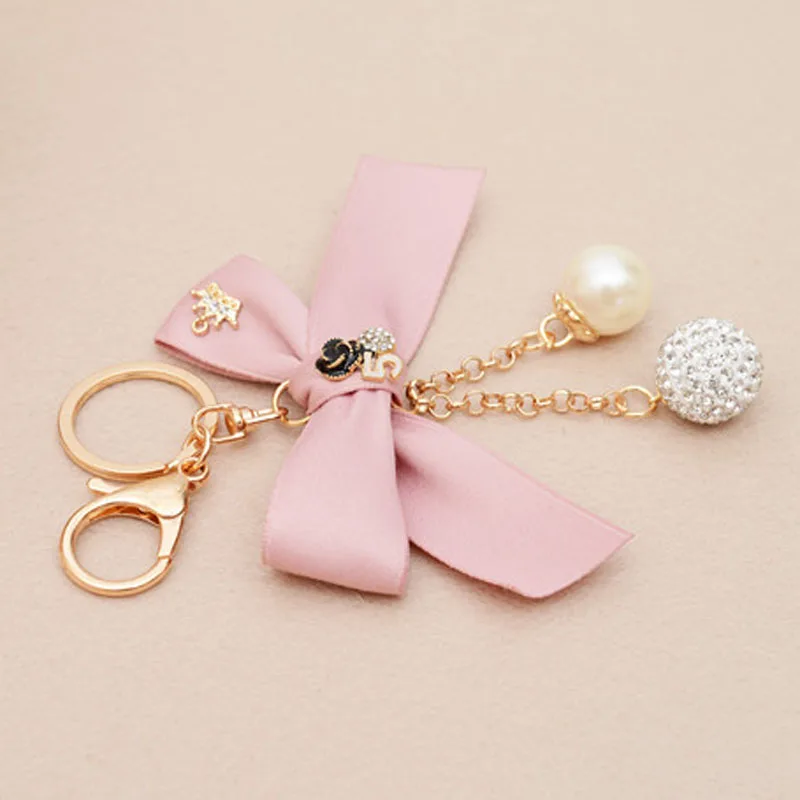 

Felyskep Fashion Bowknot Key chain Accessory For Women Best Gift 110WA