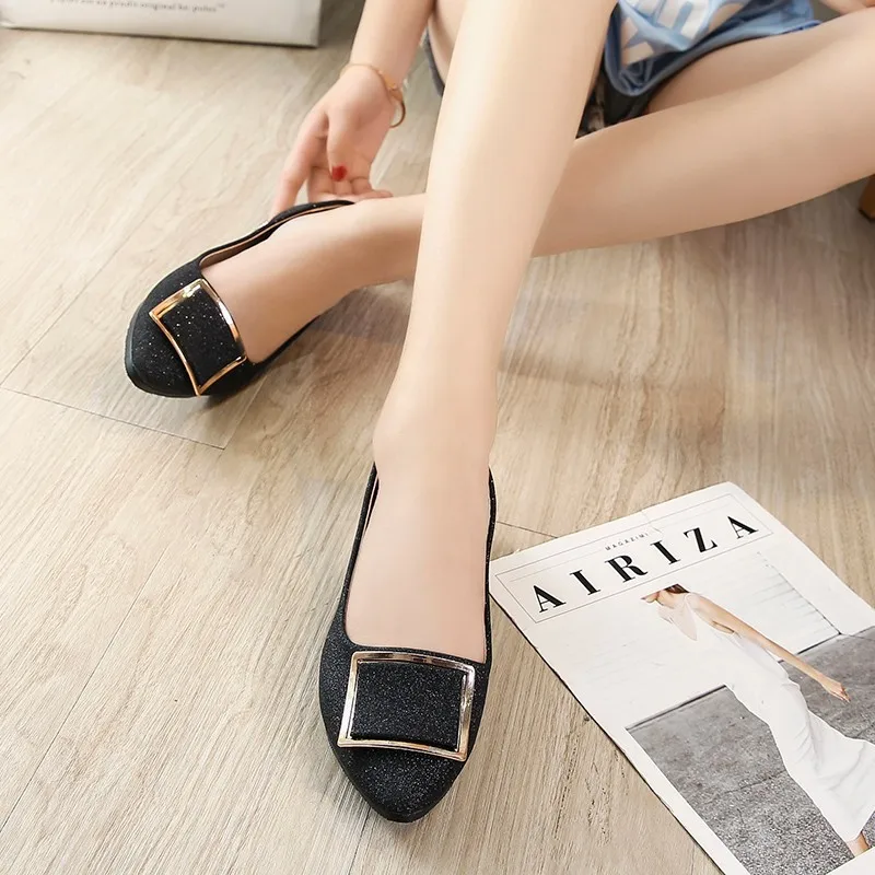 XDA/Женская обувь на плоской подошве крутая с золотыми пряжками женские лоферы